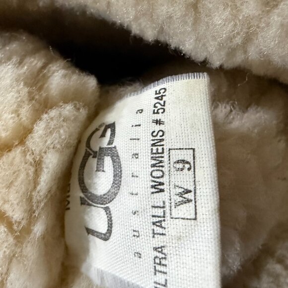 Vintage Tall Tan UGG Boots - Picture 4 of 4